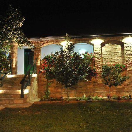 Ilkicev Kucerak Apartman Vrdnik Exterior photo