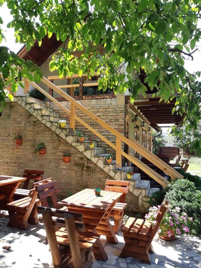 Ilkicev Kucerak Apartman Vrdnik Exterior photo